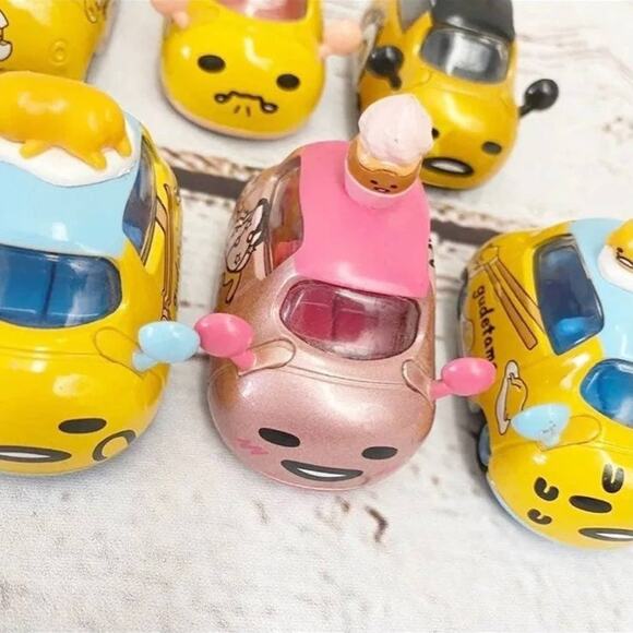 GUDETAMA Limited Edition Metal Diecast Cars - Picture 8 of 12